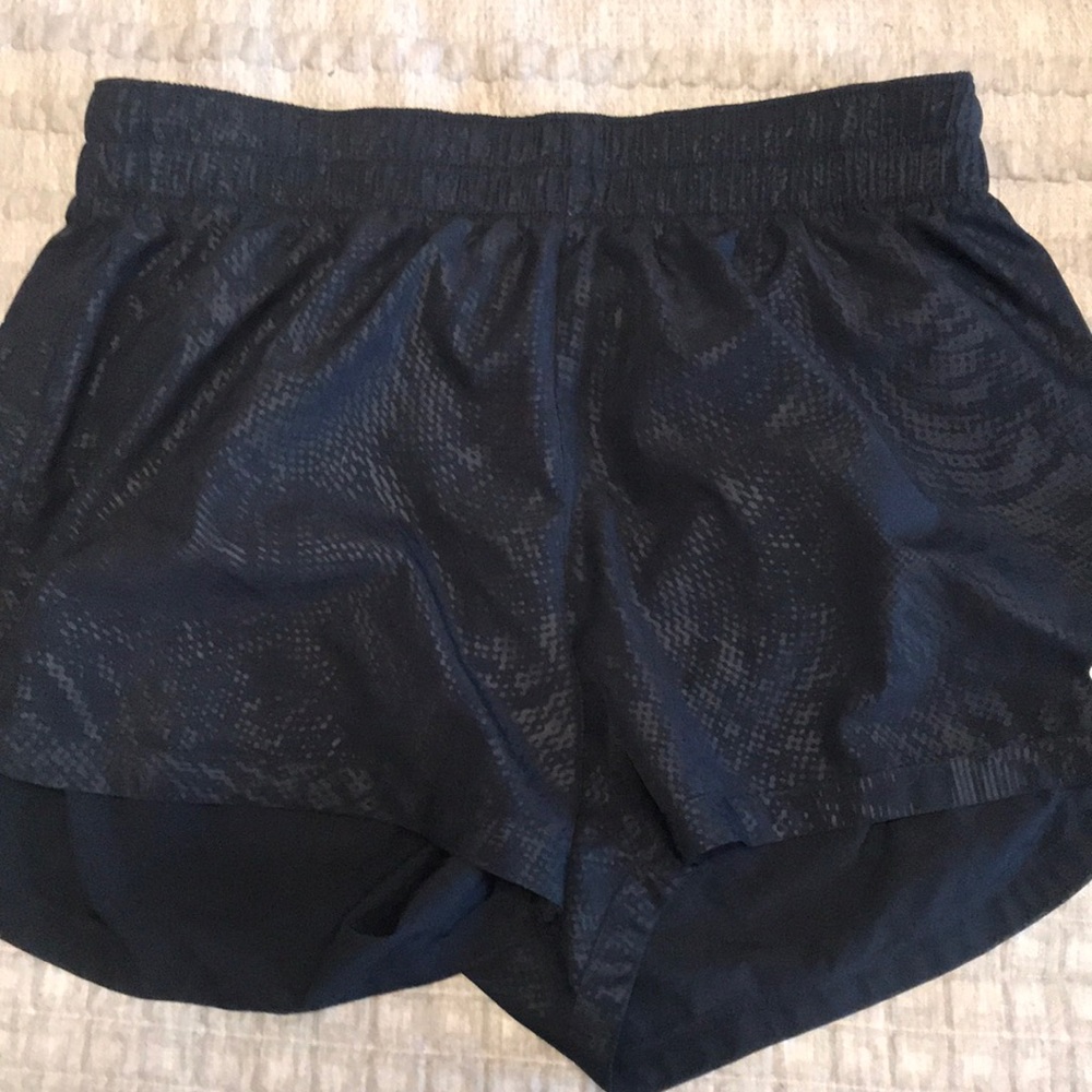 Gap Fit 3” shorts